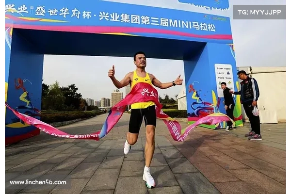 陈天宇勇夺第20届亚洲马拉松锦标赛男子组亚军展现中国跑者实力 陈天宇勇夺第20届亚洲马拉松锦标赛男子组亚军展现中国跑者实力